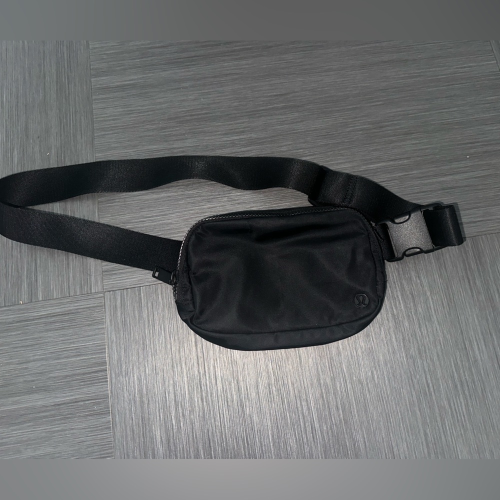 Lululemon Belt Bag